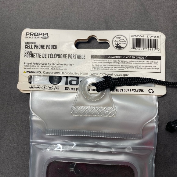 Propel Paddle Gear Waterproof Floating Cell Phone Pouch, Brand New - Picture 4 of 5